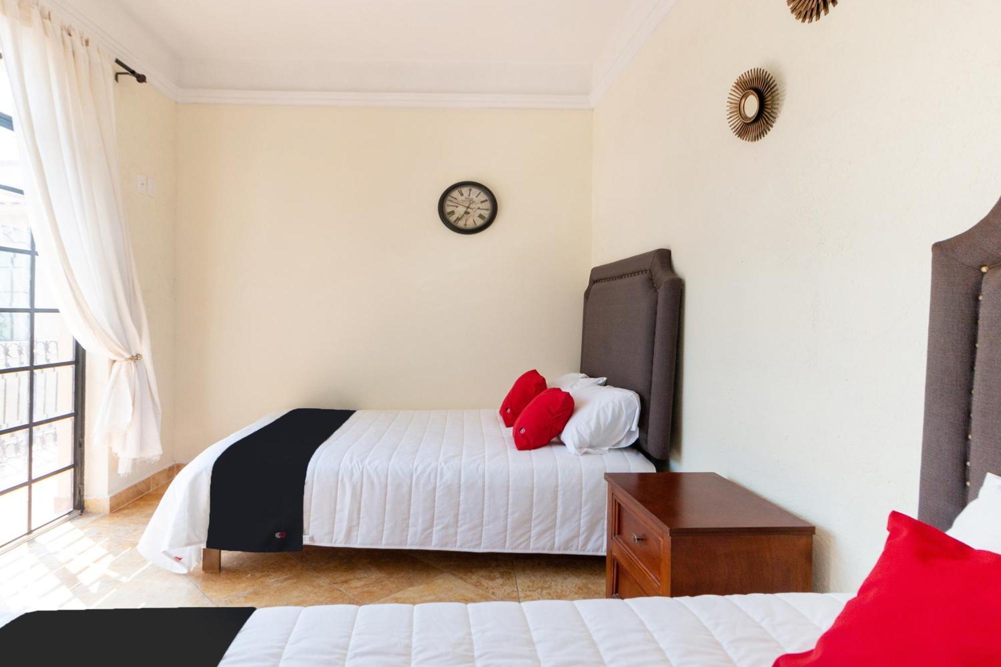 Capital O San Jose, San Luis Potosi Hotel Luaran gambar