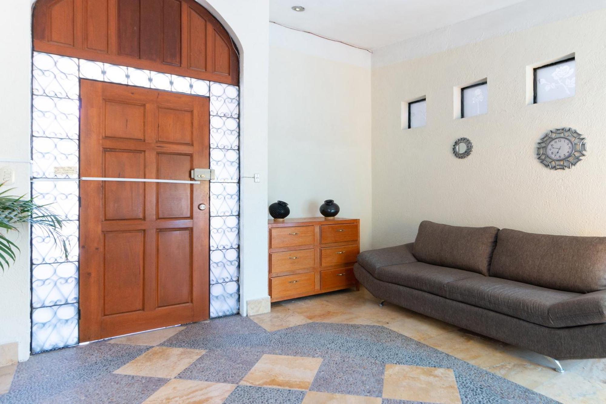 Capital O San Jose, San Luis Potosi Hotel Luaran gambar