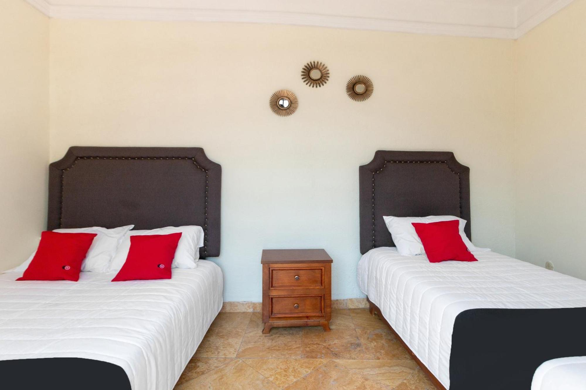 Capital O San Jose, San Luis Potosi Hotel Luaran gambar
