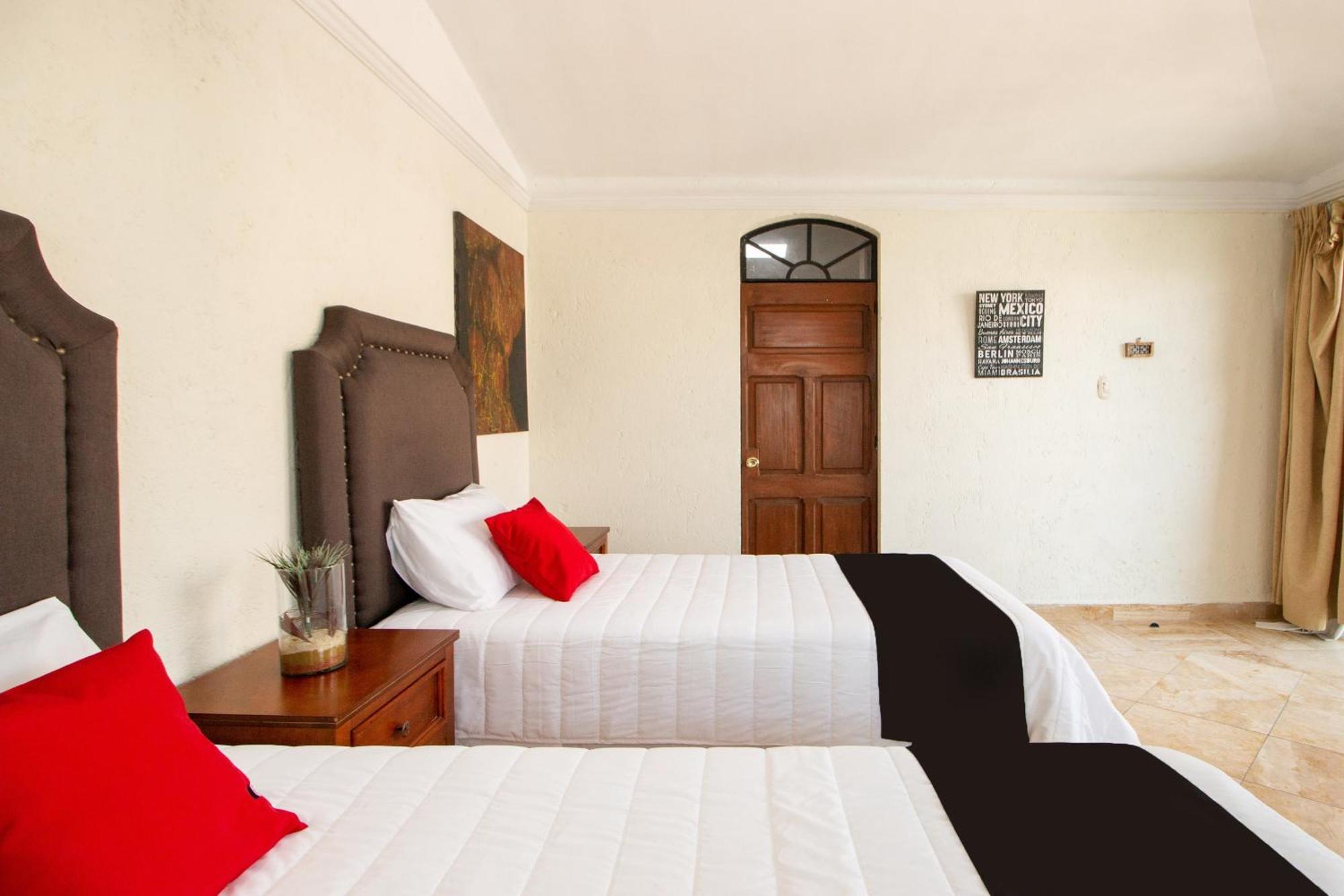Capital O San Jose, San Luis Potosi Hotel Luaran gambar
