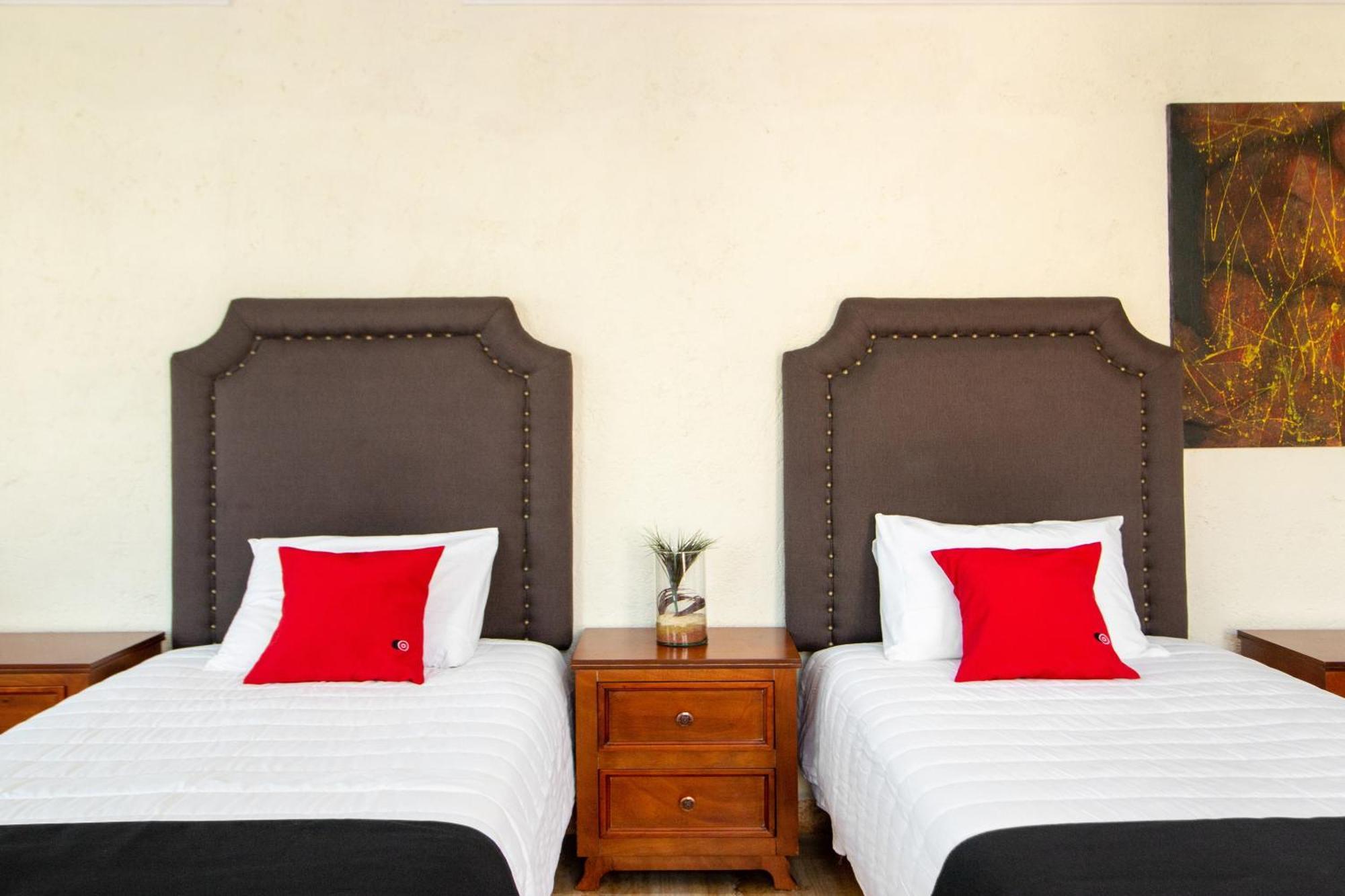 Capital O San Jose, San Luis Potosi Hotel Luaran gambar